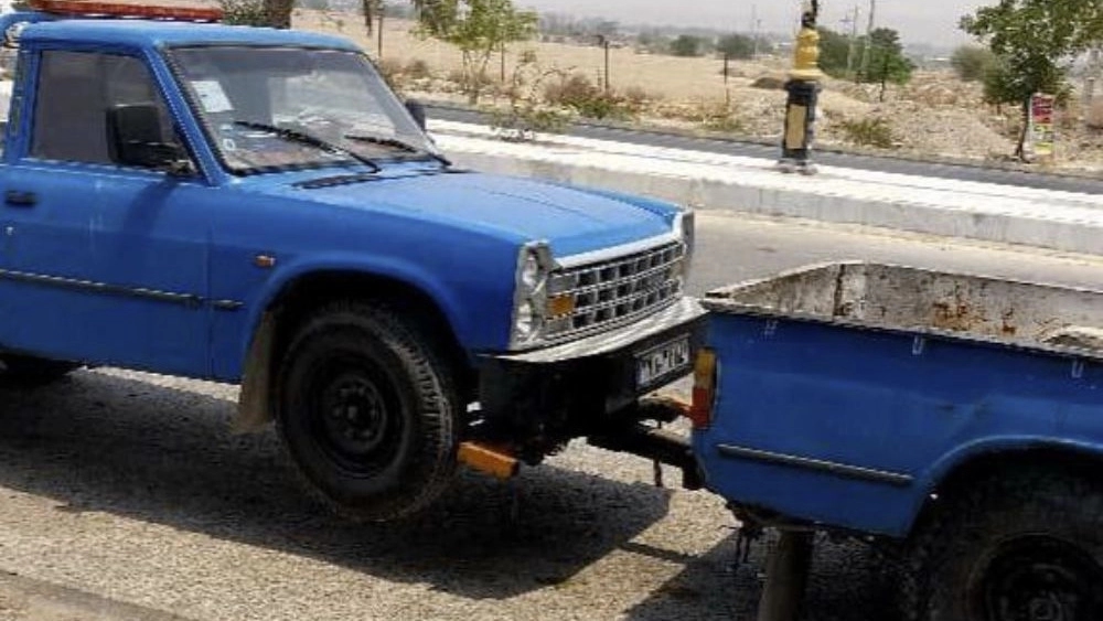 Kangan Güvenli Gönderide Tekerlekli Sandalye ve Mast Araba Kangan Güvenli Gönderide Tekerlekli Sandalye ve Mast Araba